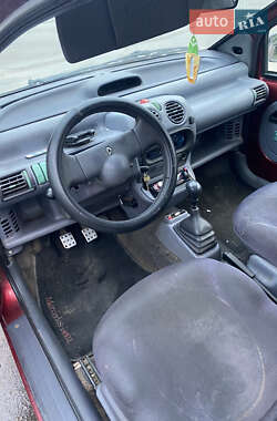 Хэтчбек Renault Twingo 1993 в 