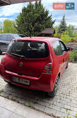Хэтчбек Renault Twingo 2007 в Мостиске
