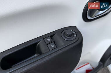 Хетчбек Renault Twingo 2021 в 