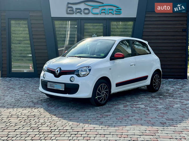 Хетчбек Renault Twingo 2015 в 