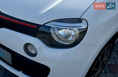 Хетчбек Renault Twingo 2015 в 