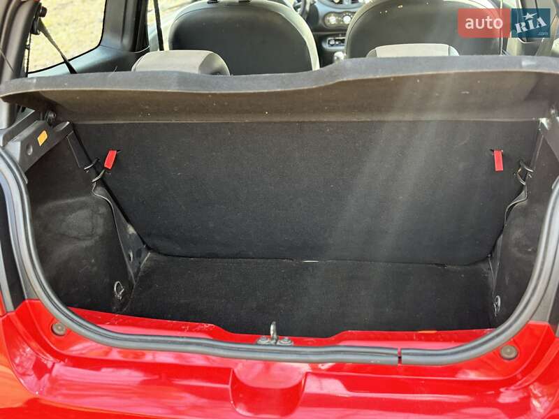 Хэтчбек Renault Twingo 2011 в Броварах фото 5 Хэтчбек Renault Twingo 2011 в Броварах