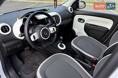Хэтчбек Renault Twingo 2021 в 