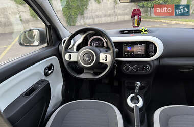 Хэтчбек Renault Twingo 2021 в 