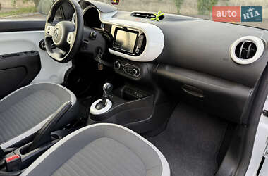 Хэтчбек Renault Twingo 2021 в 