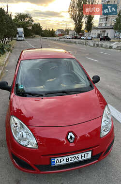 Хетчбек Renault Twingo 2009 в 