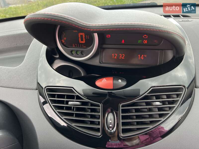 Хэтчбек Renault Twingo 2012 в Крюковщине