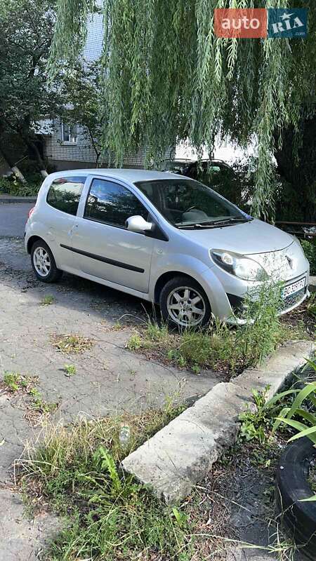 Хэтчбек Renault Twingo 2007 в Золочеве фото 2 Хэтчбек Renault Twingo 2007 в Золочеве