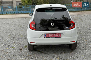 Хэтчбек Renault Twingo 2022 в 