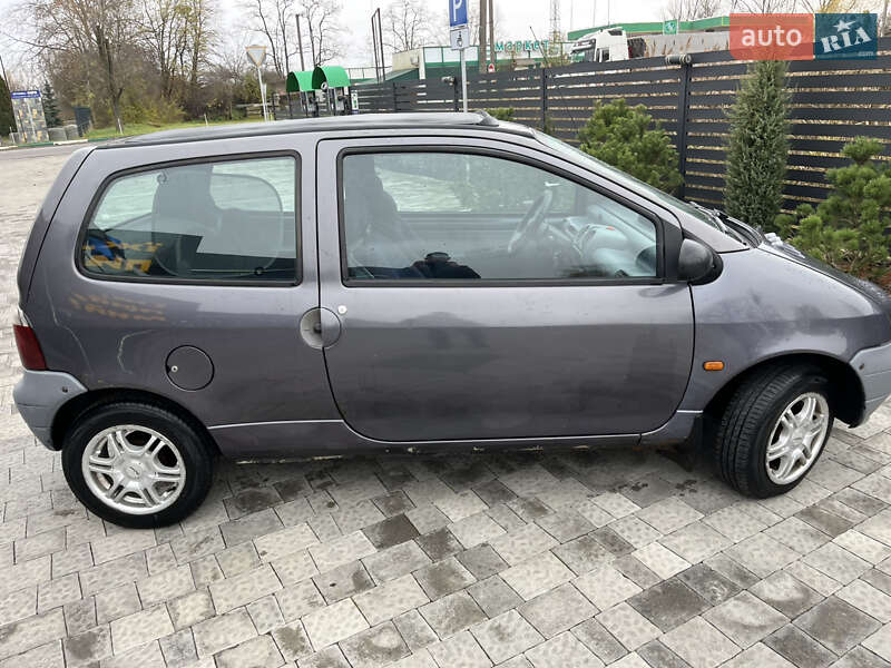 Хетчбек Renault Twingo 1995 в Кам'янці-Бузькій фото 2 Хетчбек Renault Twingo 1995 в Кам'янці-Бузькій