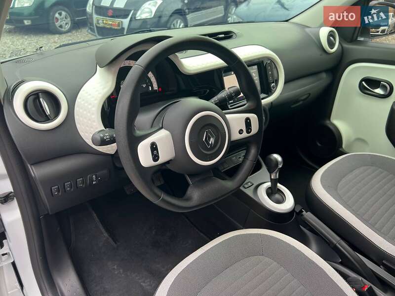 Хэтчбек Renault Twingo 2022 в Коломые фото 15 Хэтчбек Renault Twingo 2022 в Коломые