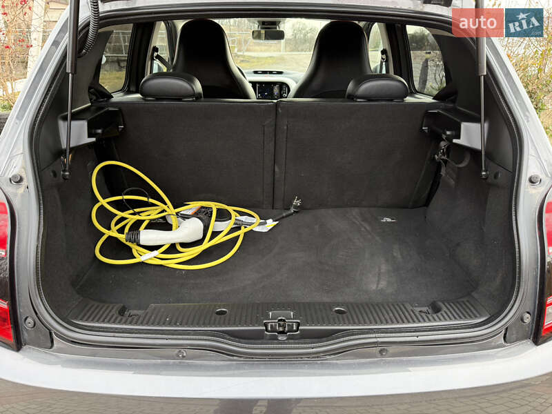 Хэтчбек Renault Twingo 2021 в Львове