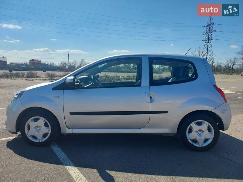 Хетчбек Renault Twingo 2011 в Миколаєві