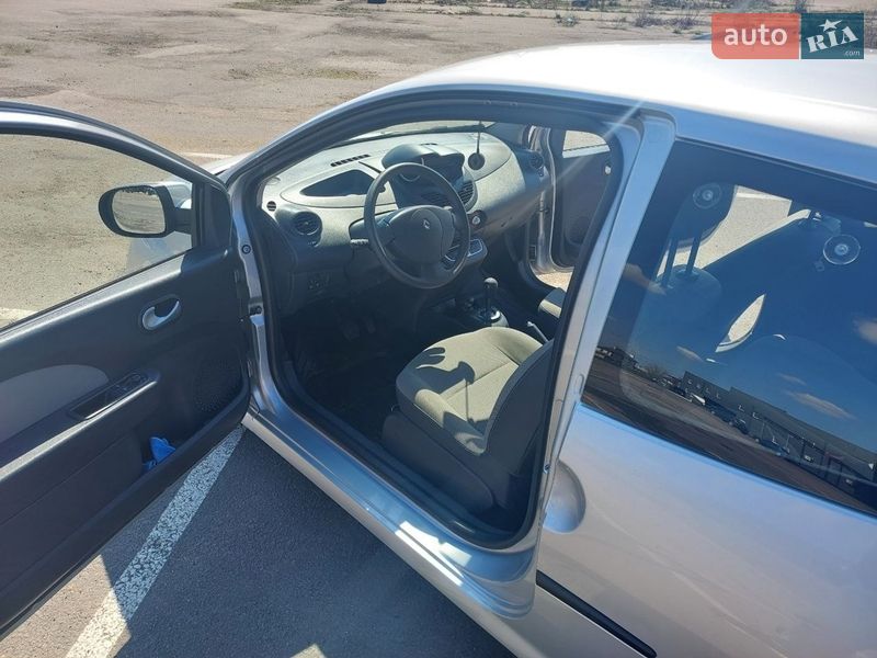 Хетчбек Renault Twingo 2011 в Миколаєві