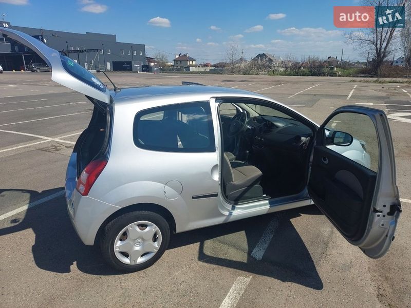 Хетчбек Renault Twingo 2011 в Миколаєві