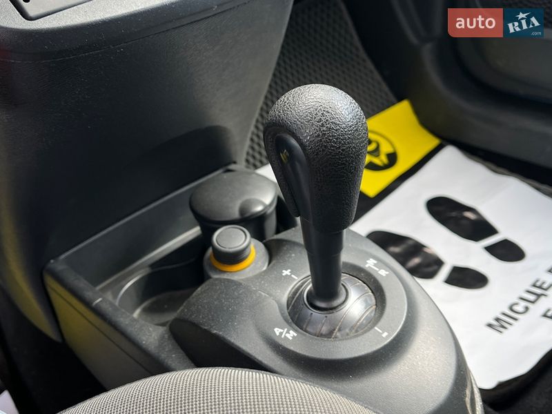 Хетчбек Renault Twingo 2011 в Коломиї