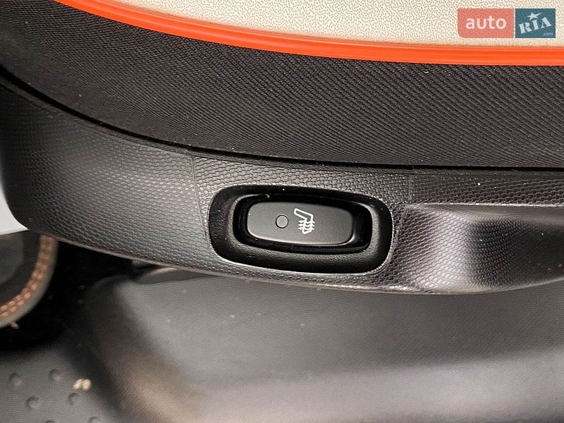 Хэтчбек Renault Twingo 2020 в Львове