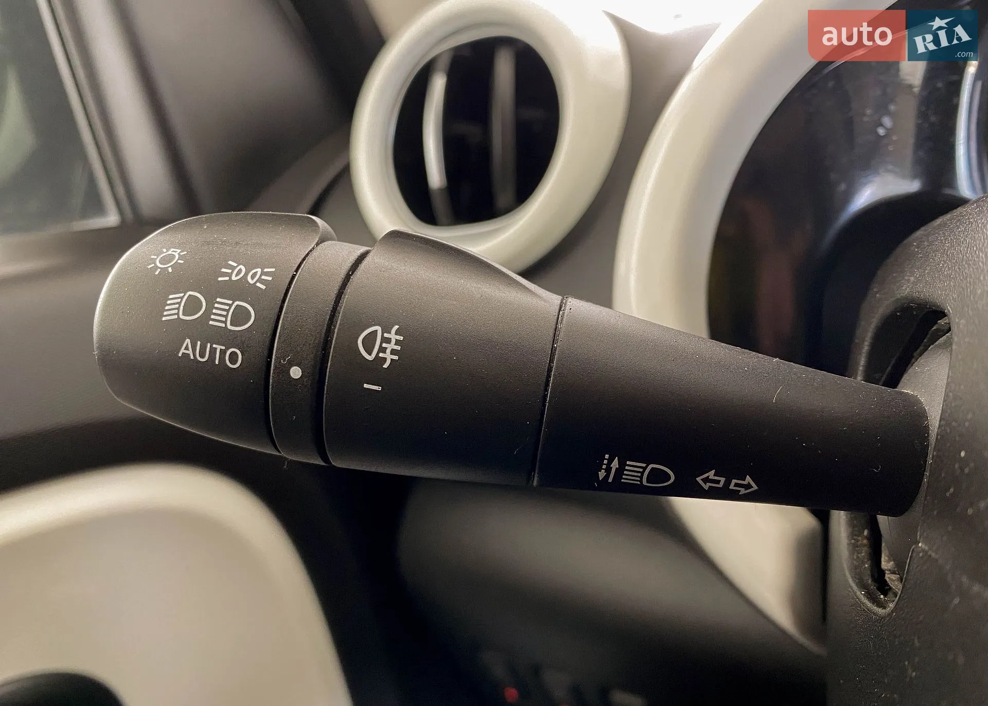 2020 Renault Twingo - мініатюра 21