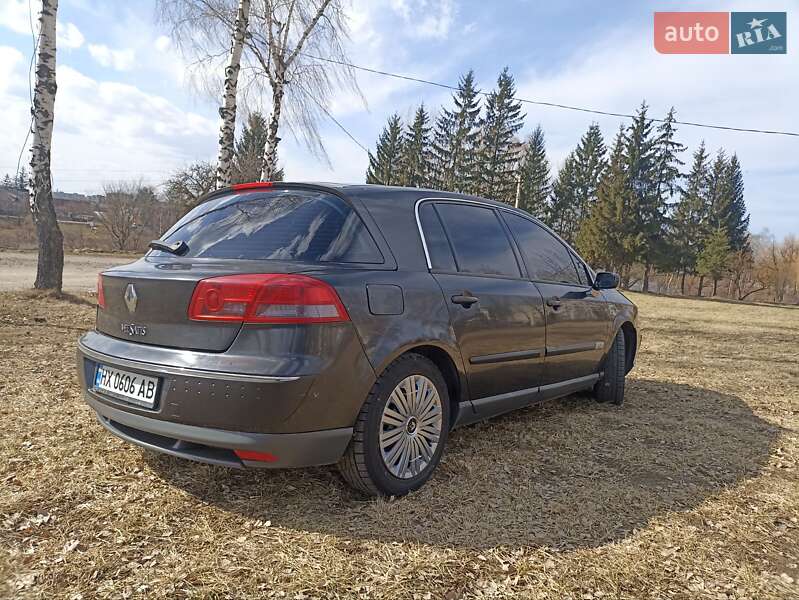 Хетчбек Renault Vel Satis 2002 в Красилові