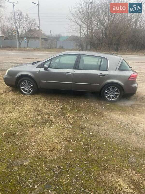 Хетчбек Renault Vel Satis 2002 в 