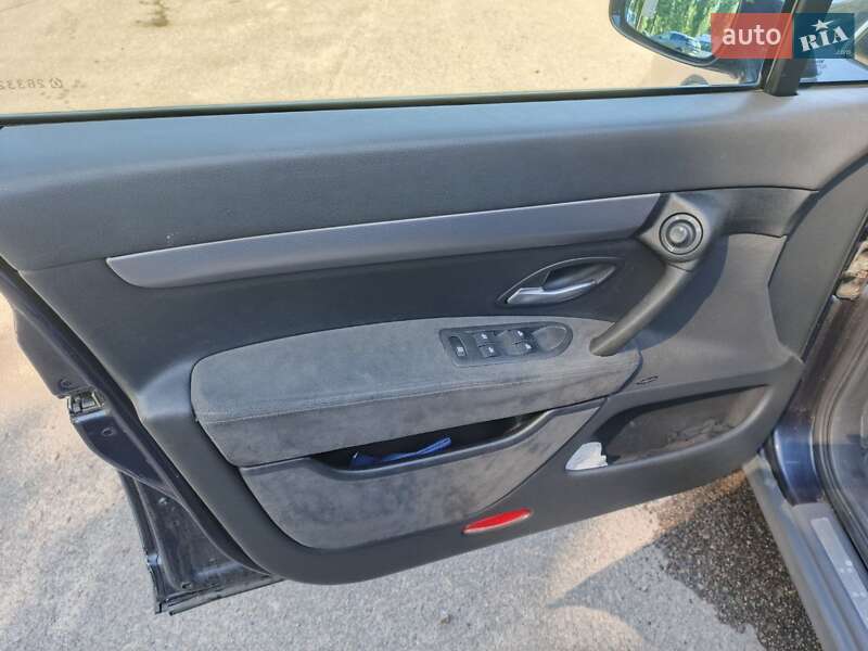 Хэтчбек Renault Vel Satis 2002 в Киеве фото 21 Хэтчбек Renault Vel Satis 2002 в Киеве