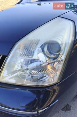 Хэтчбек Renault Vel Satis 2002 в 