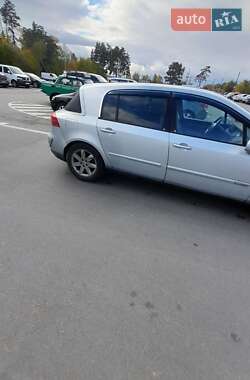 Хетчбек Renault Vel Satis 2002 в 