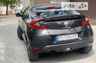 Кабриолет Renault Wind 2011 в 
