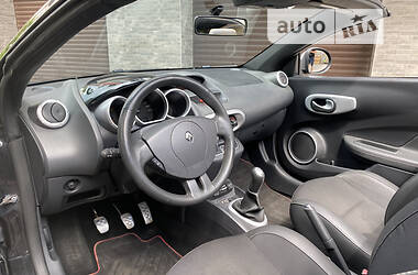 Кабриолет Renault Wind 2011 в 