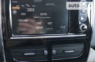 Хэтчбек Renault Zoe 2013 в 