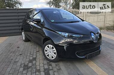 Хэтчбек Renault Zoe 2013 в 