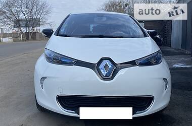 Хетчбек Renault Zoe 2014 в 