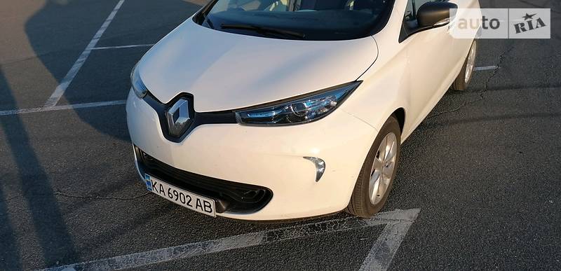 Хэтчбек Renault Zoe 2017 в Киеве