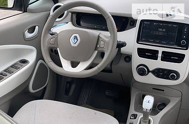 Хетчбек Renault Zoe 2013 в Стрию