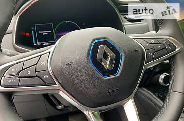 Хэтчбек Renault Zoe 2020 в 