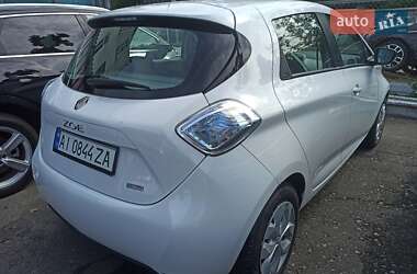 Хэтчбек Renault Zoe 2018 в 