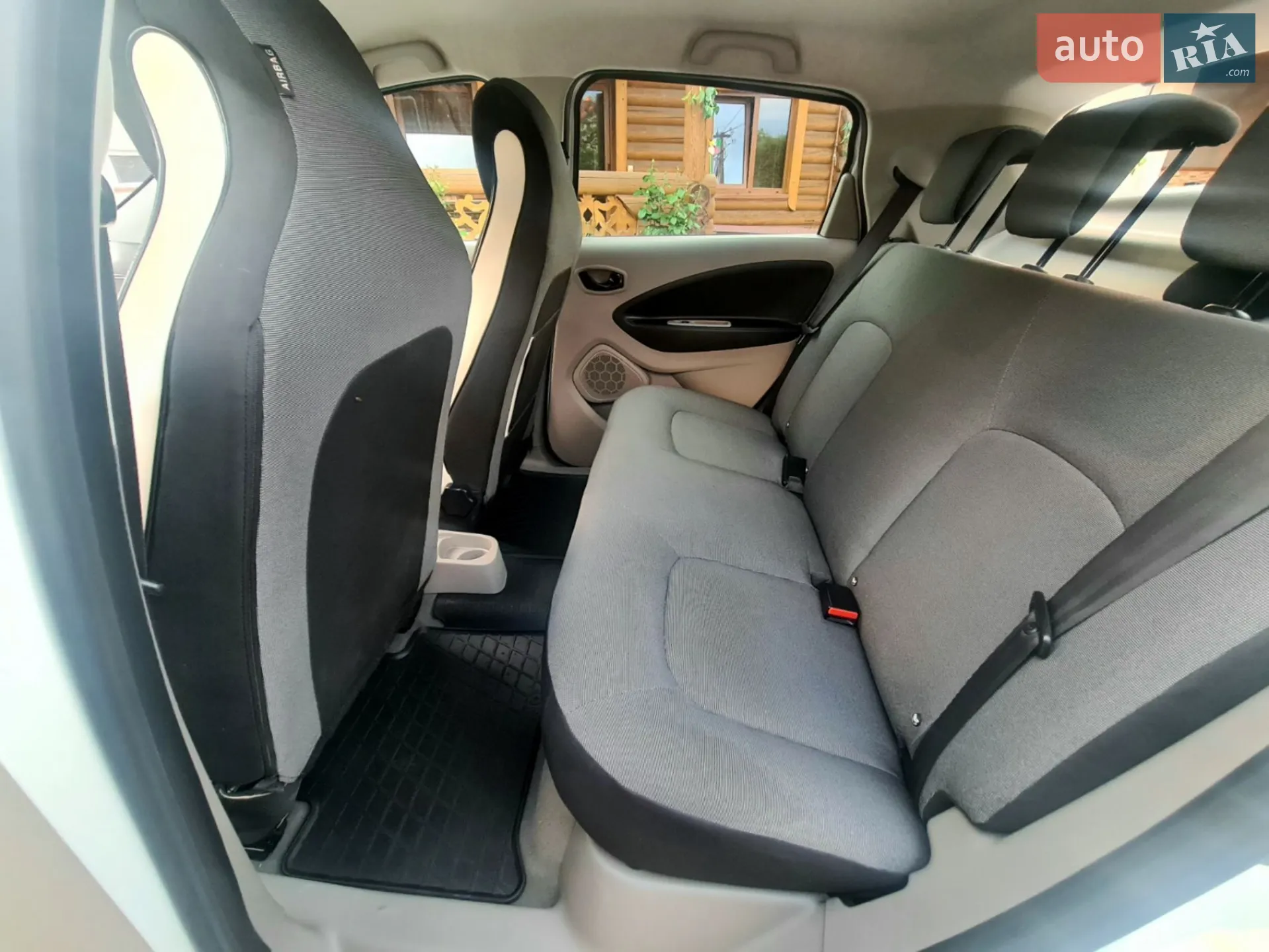 2015 Renault ZOE - мініатюра 11