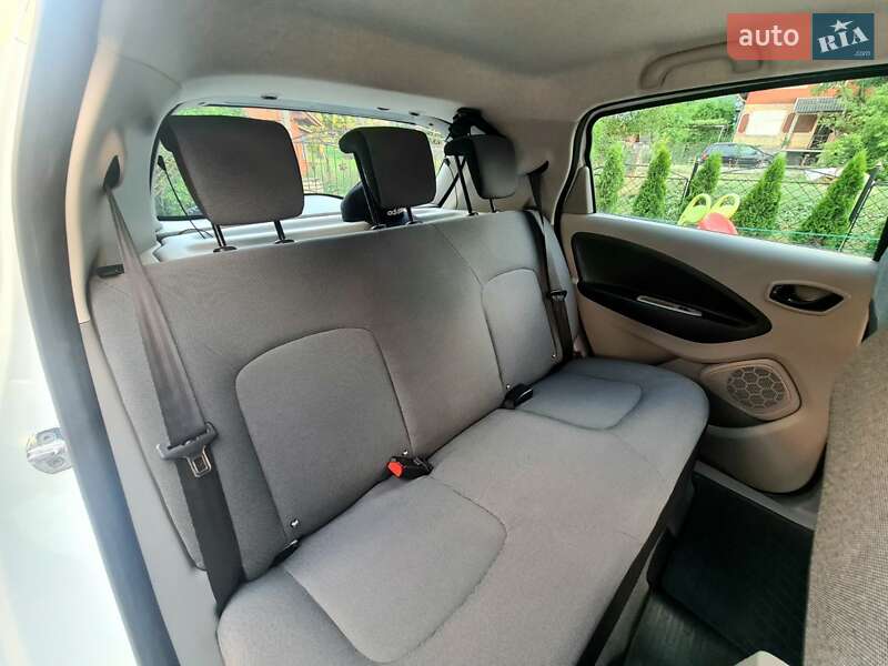 Хетчбек Renault Zoe 2015 в Дрогобичі