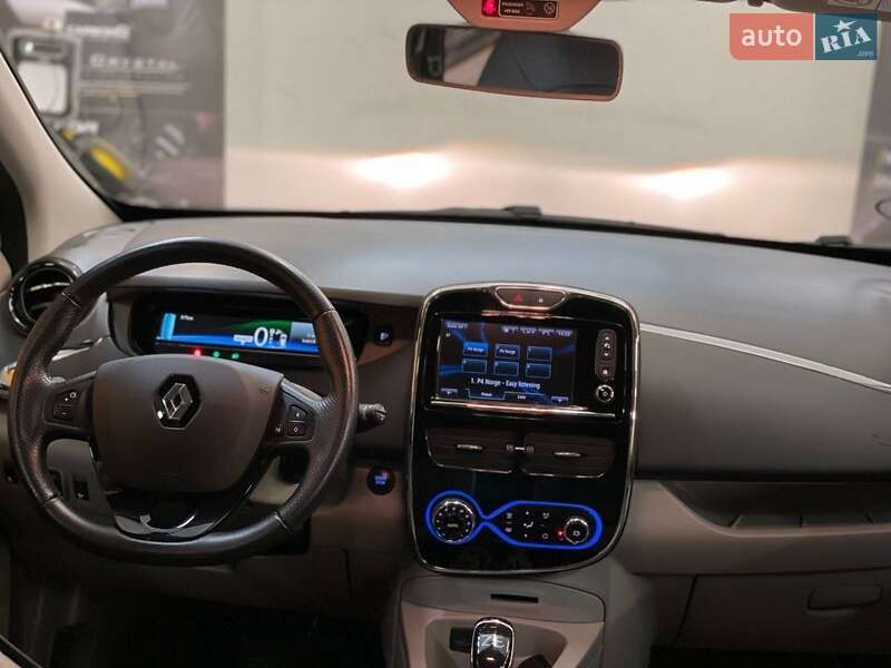 Хэтчбек Renault Zoe 2015 в Хмельницком