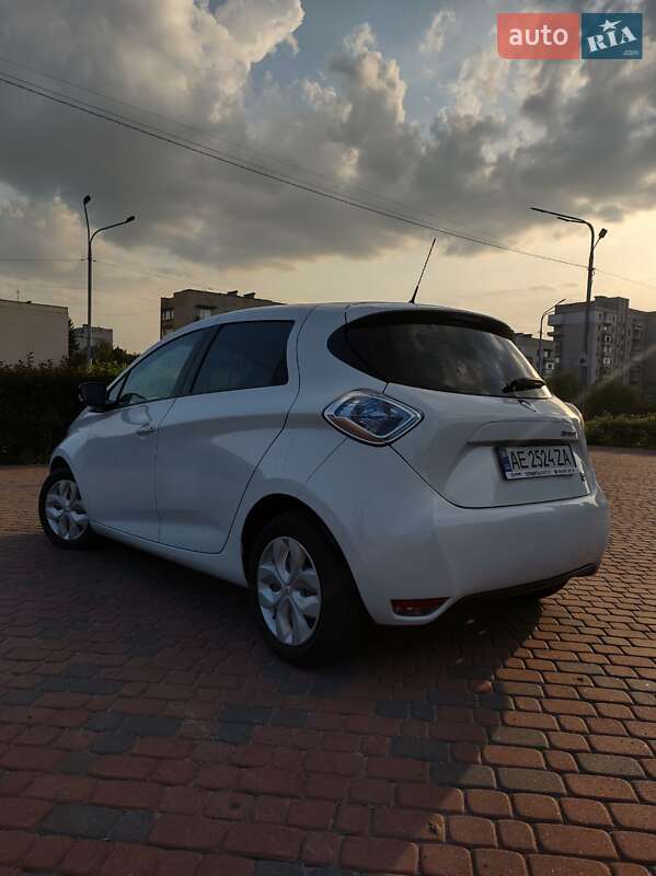 Хетчбек Renault Zoe 2015 в Павлограді