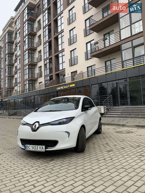 Хэтчбек Renault Zoe 2018 в Львове