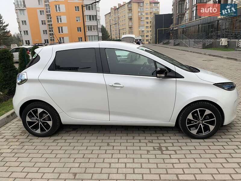 Хэтчбек Renault Zoe 2018 в Львове