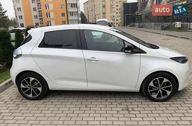 Хэтчбек Renault Zoe 2018 в 