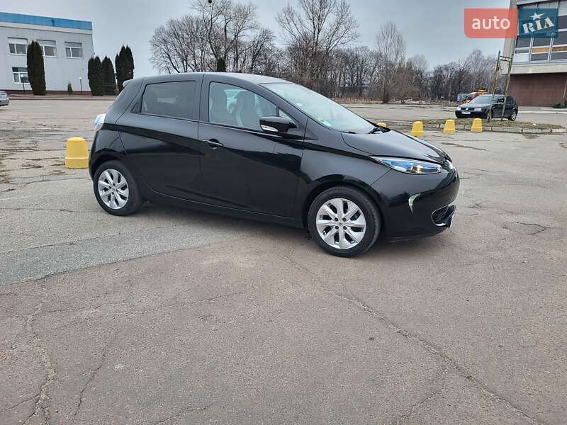 Хэтчбек Renault Zoe 2016 в Кропивницком