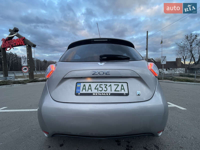 Хэтчбек Renault Zoe 2015 в Киеве фото 7 Хэтчбек Renault Zoe 2015 в Киеве