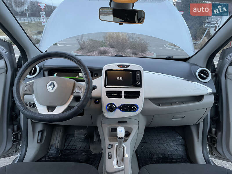 Хэтчбек Renault Zoe 2015 в Киеве фото 23 Хэтчбек Renault Zoe 2015 в Киеве