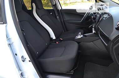 Хетчбек Renault Zoe 2020 в 