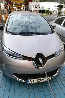 Хэтчбек Renault Zoe 2016 в Киеве