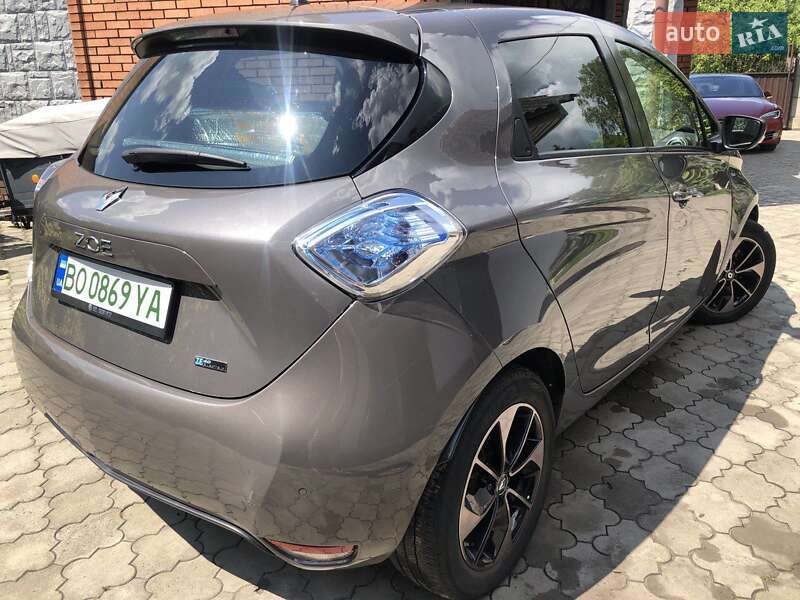 Хэтчбек Renault Zoe 2017 в Тернополе