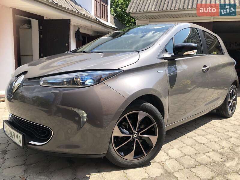 Хэтчбек Renault Zoe 2017 в Тернополе